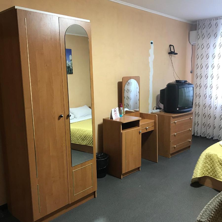 Мини Отель «Positive” Kyiv Exterior photo